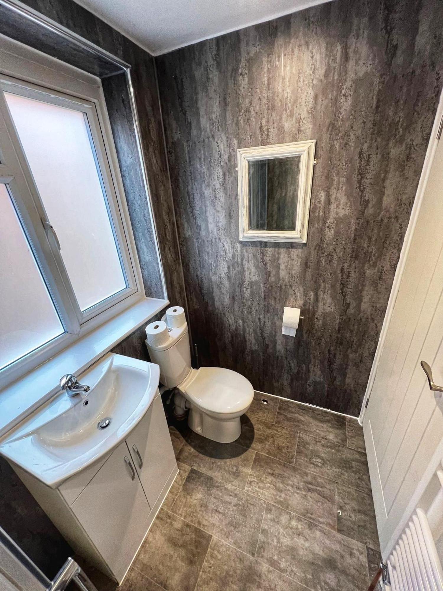 Modern Comfortable Quiet Self Contained Apartments Brackley  Exterior photo